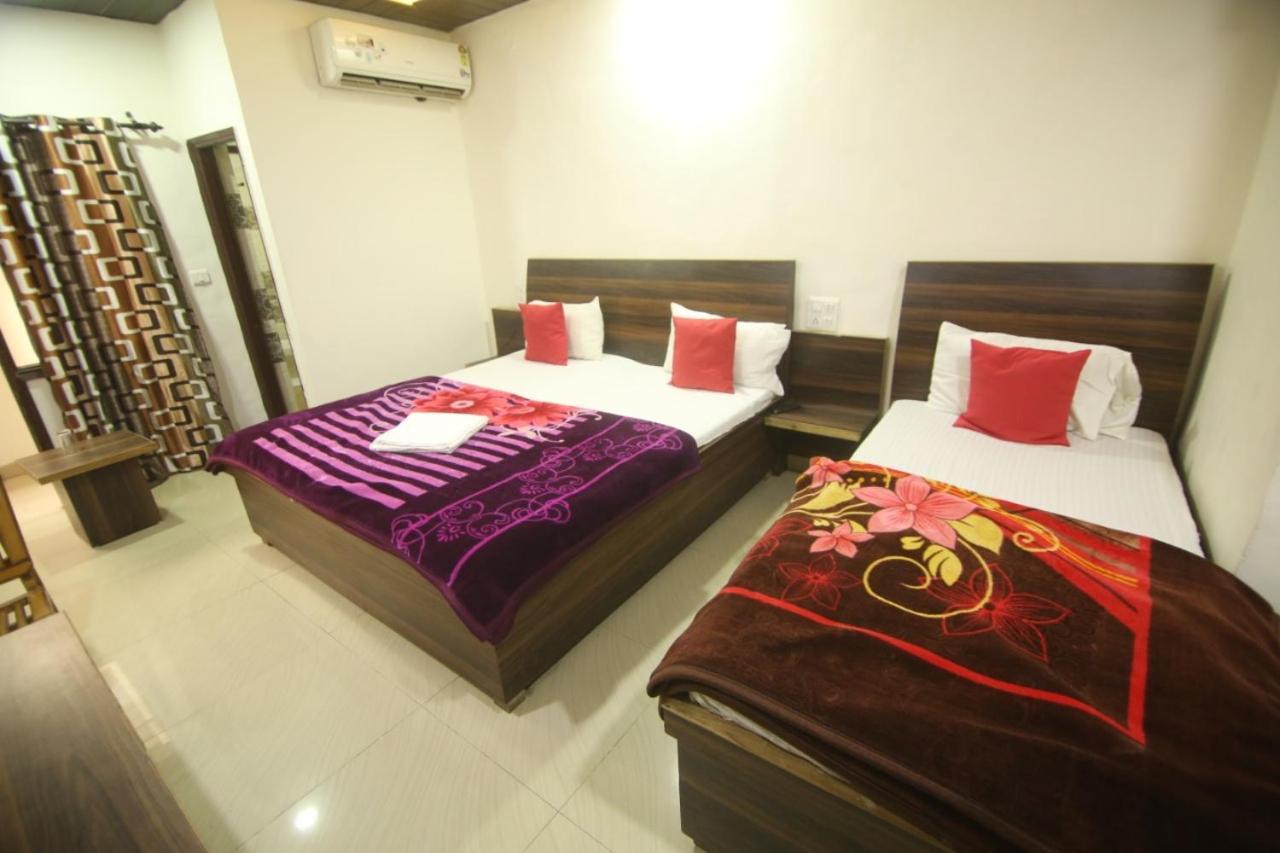 Hotel Amron45 Chandīgarh Exterior foto